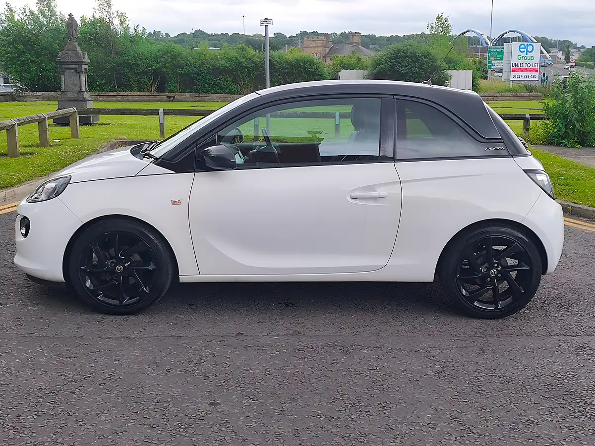 Used 2016 Vauxhall Adam Energised White - Interior and Exterior details 13
