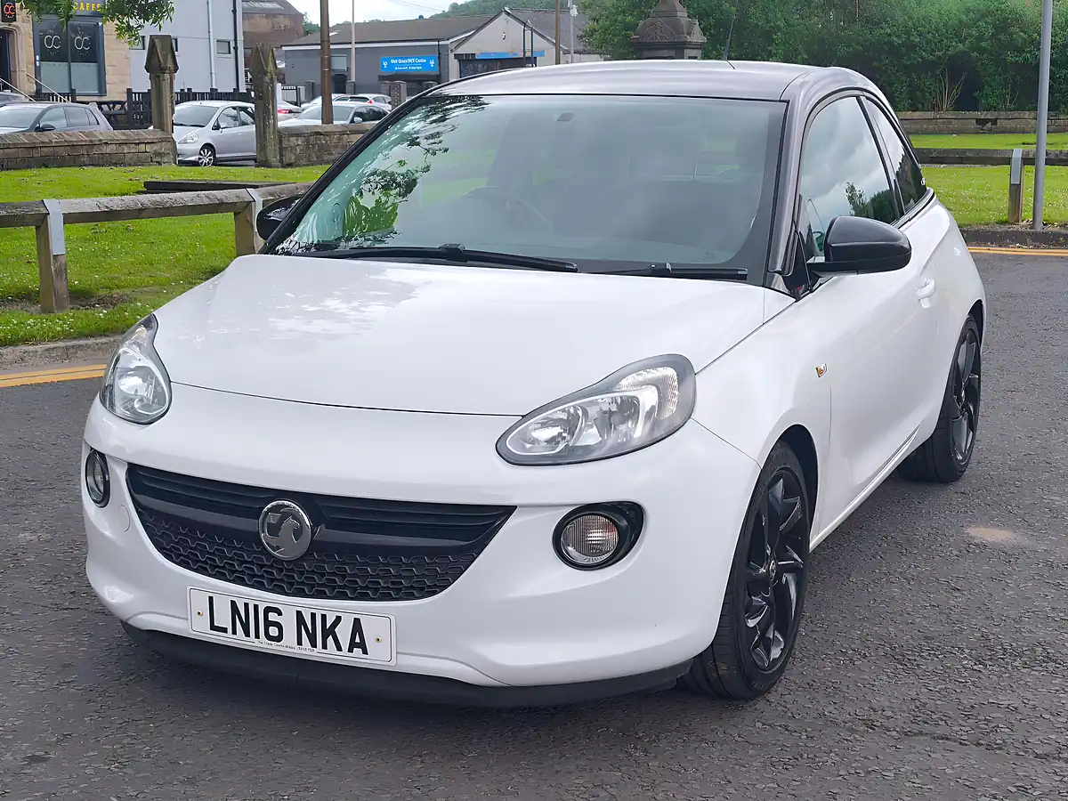 Used 2016 Vauxhall Adam Energised White - Interior and Exterior details 7