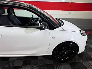 Used 2016 Vauxhall Adam Energised White - Interior and Exterior details 13