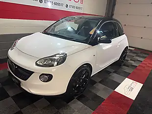 Used 2016 Vauxhall Adam Energised White - Interior and Exterior details 2