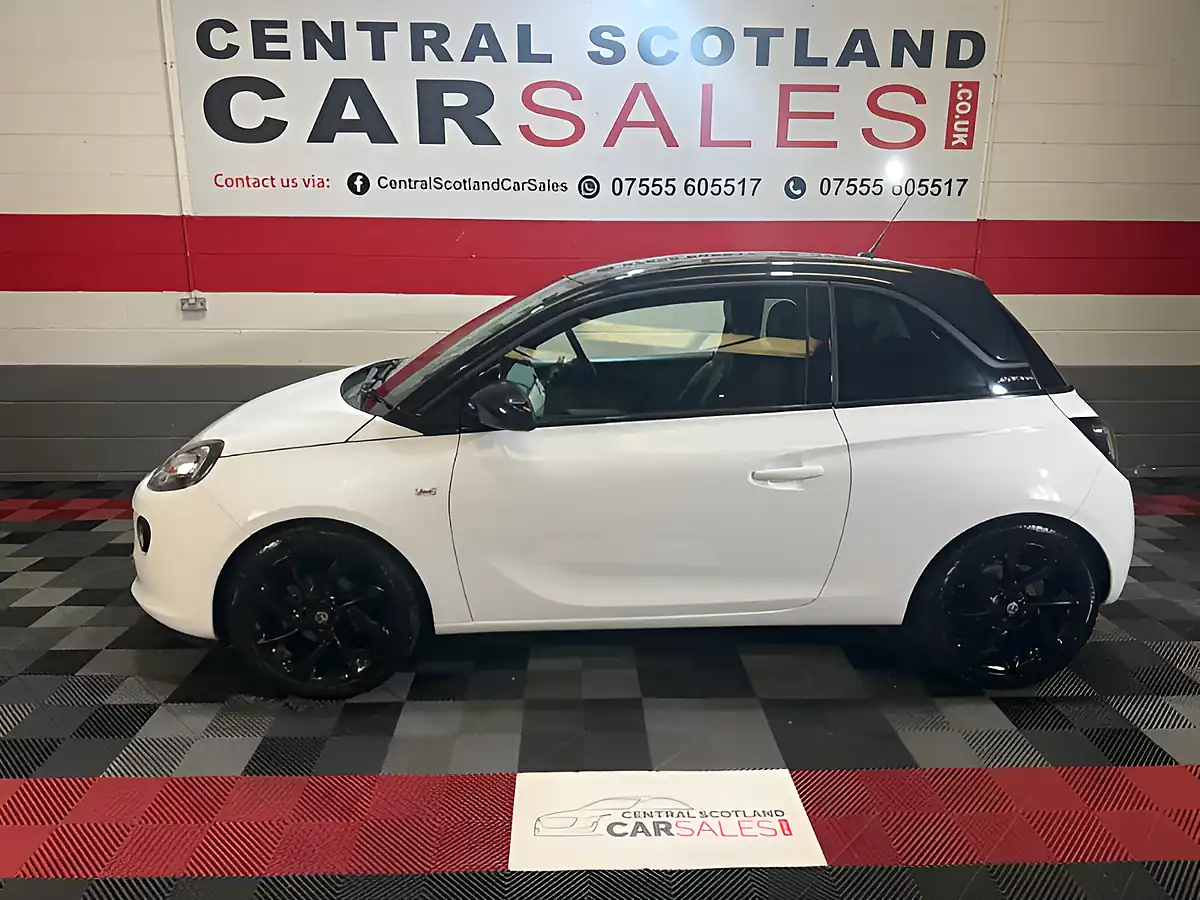 Used 2016 Vauxhall Adam Energised White - Interior and Exterior details 4