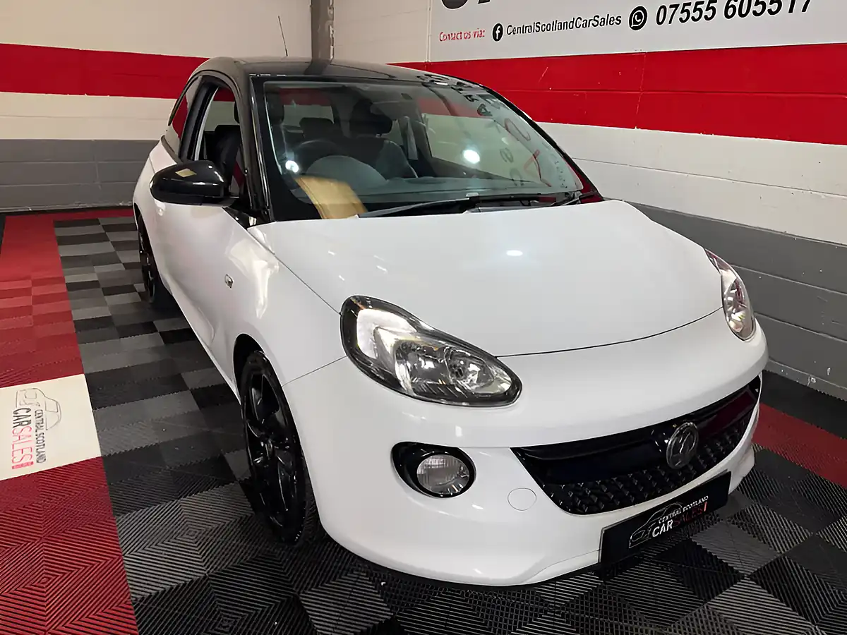 Used 2016 Vauxhall Adam Energised White - Interior and Exterior details 5