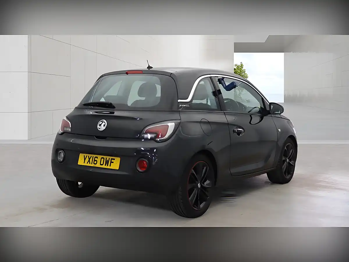 Used 2016 Vauxhall Adam Glam Black - Interior and Exterior details 3