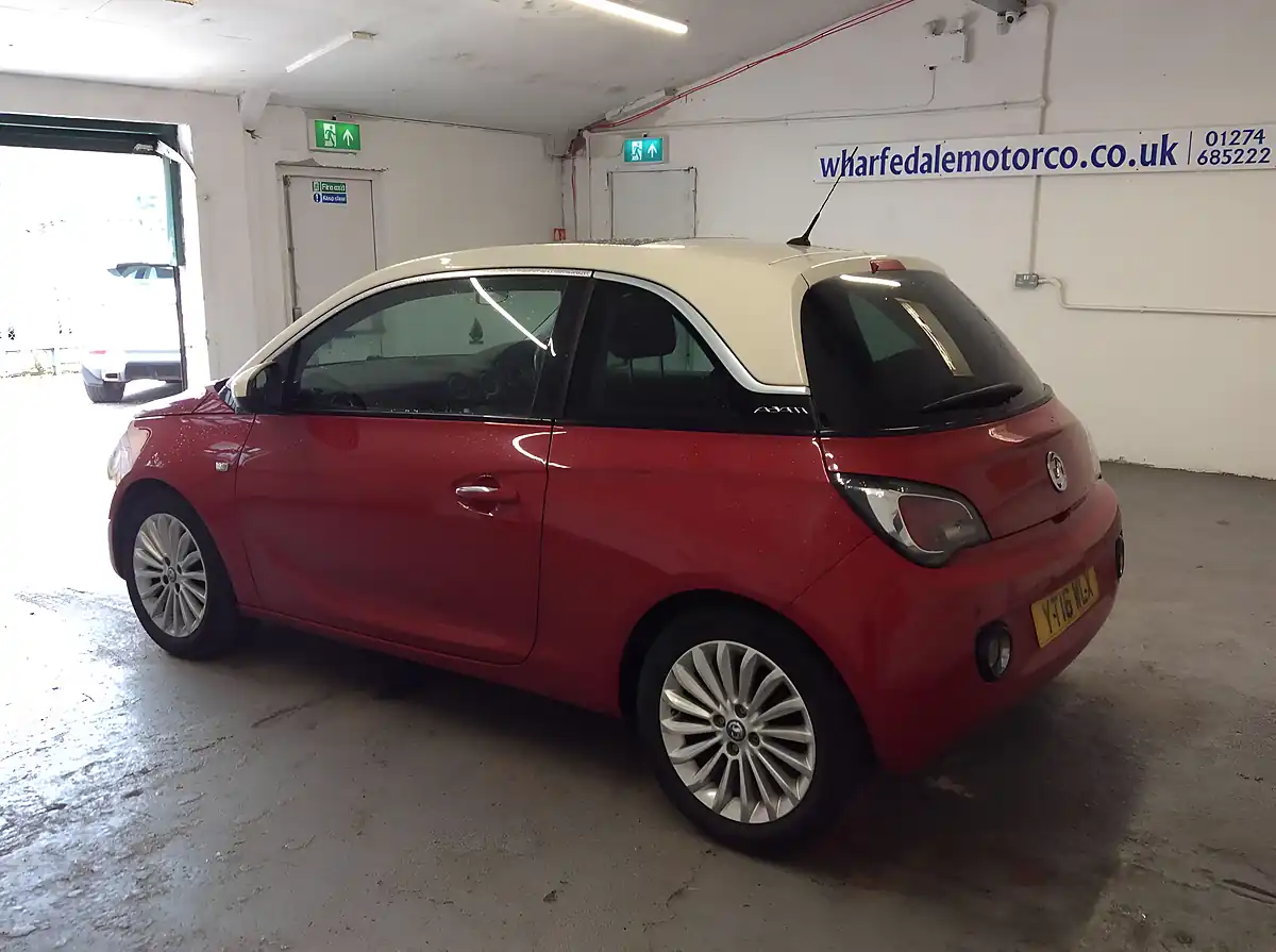 Used 2016 Vauxhall Adam Glam Red - Interior and Exterior details 10