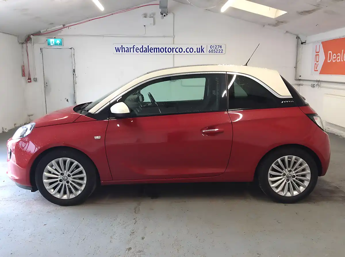 Used 2016 Vauxhall Adam Glam Red - Interior and Exterior details 3