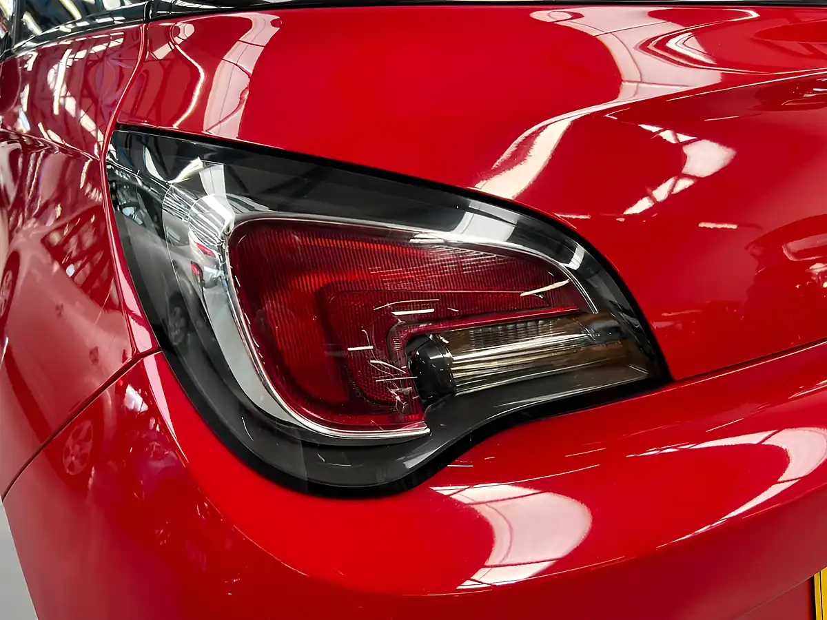 Used 2016 Vauxhall Adam Glam Red - Interior and Exterior details 19