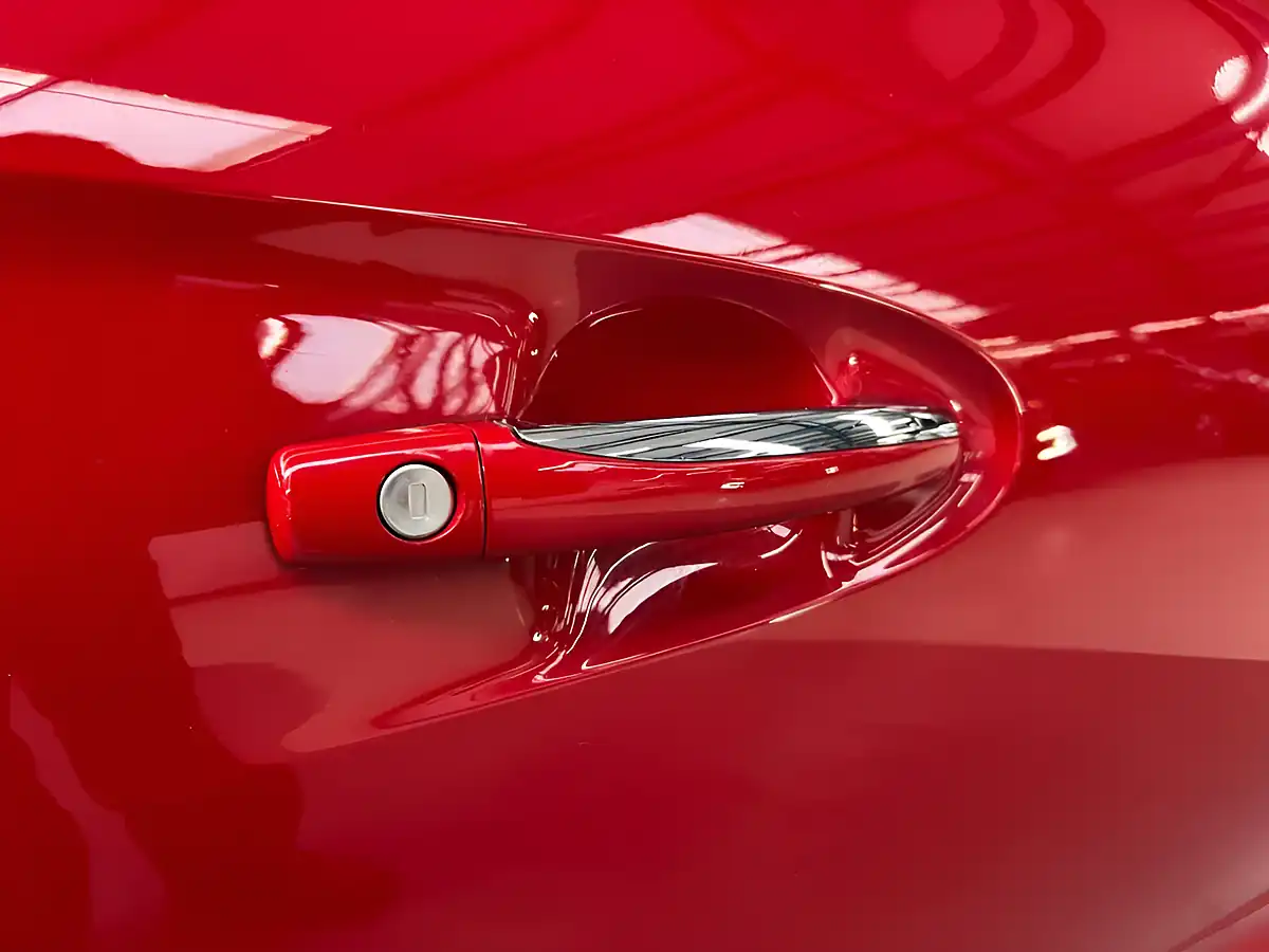 Used 2016 Vauxhall Adam Glam Red - Interior and Exterior details 20