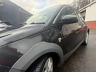 Used 2016 Vauxhall Adam Rocks Air Black - Interior and Exterior details 10