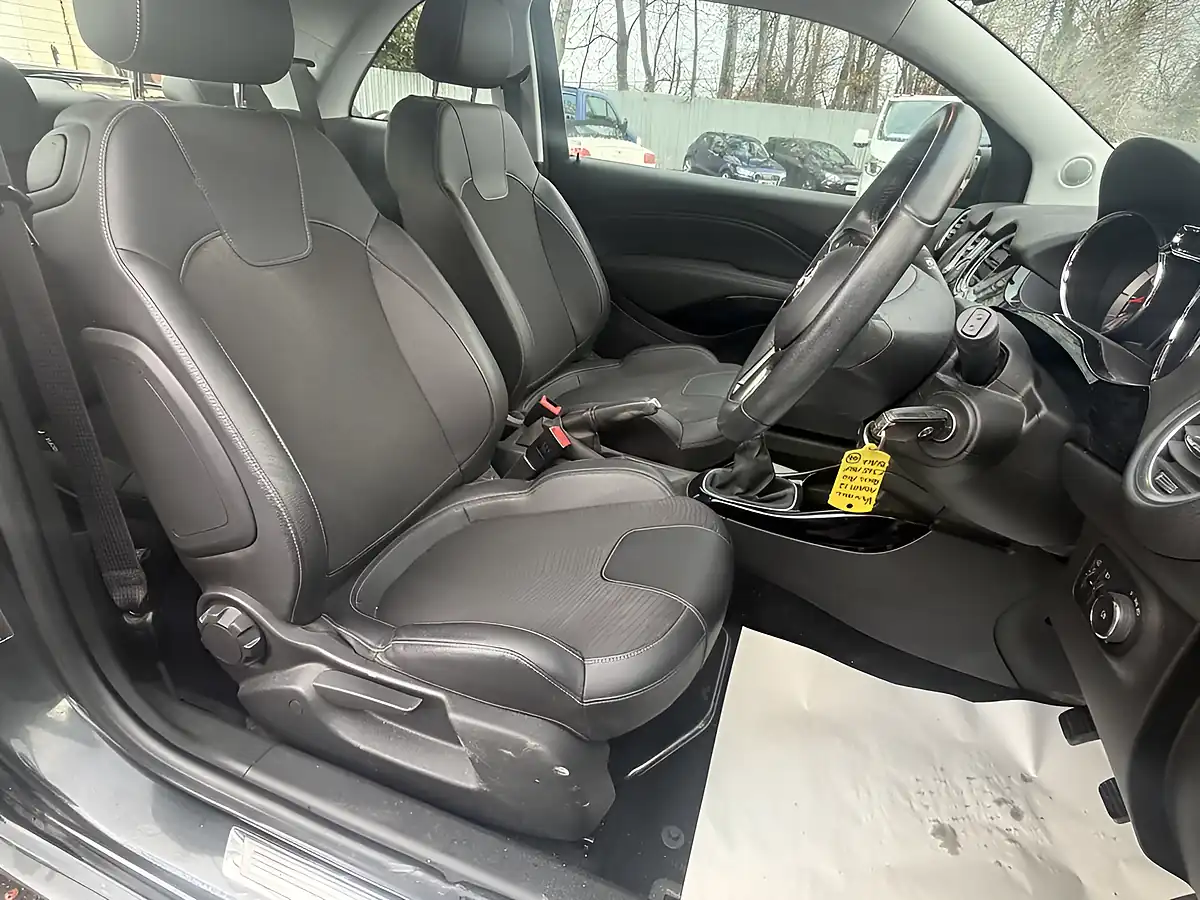 Used 2016 Vauxhall Adam Rocks Air Black - Interior and Exterior details 19