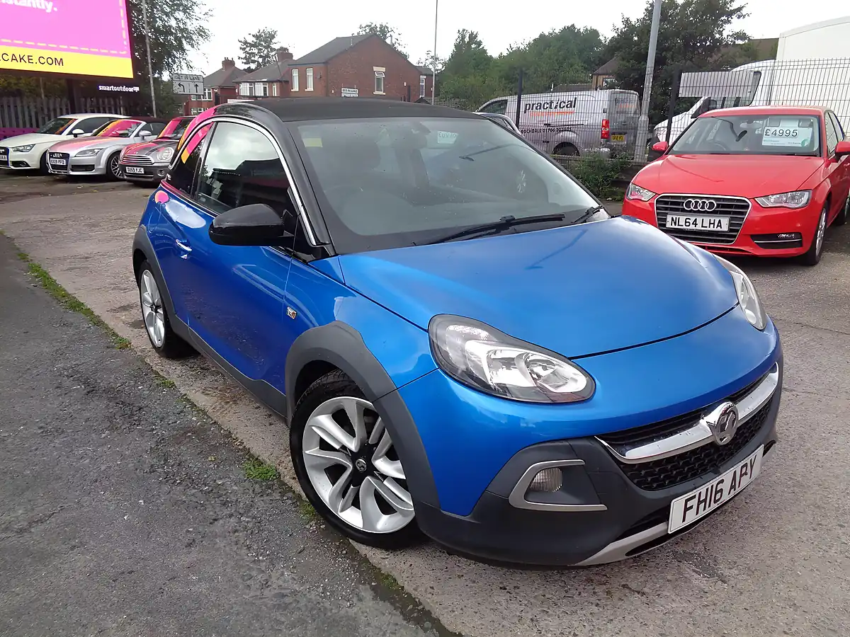 Used 2016 Vauxhall Adam Rocks Air Blue - Interior and Exterior details 2