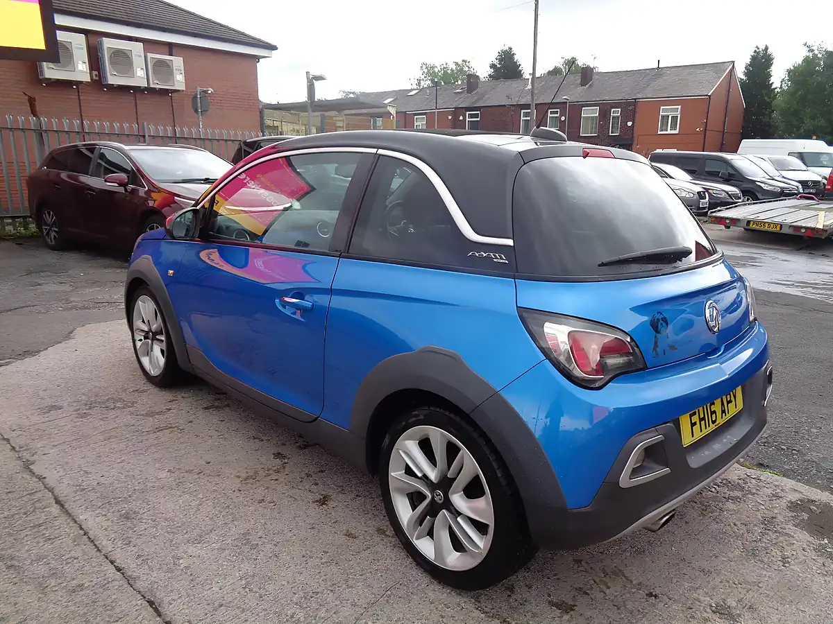 Used 2016 Vauxhall Adam Rocks Air Blue - Interior and Exterior details 8