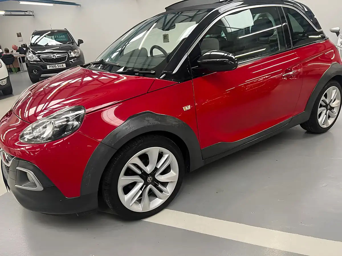 Used 2016 Vauxhall Adam Rocks Air Red - Front View
