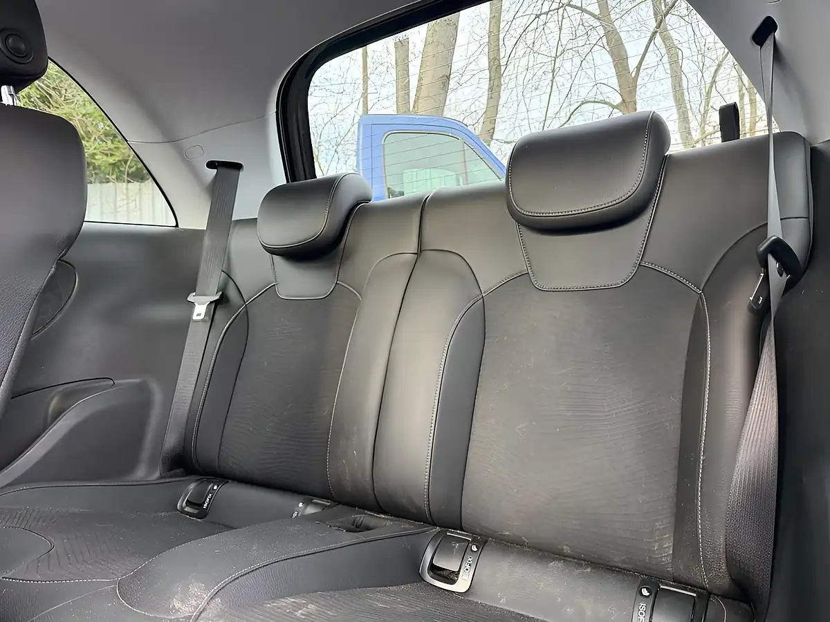 Used 2016 Vauxhall Adam Rocks White - Interior and Exterior details 13