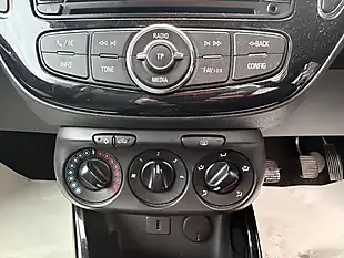 Used 2016 Vauxhall Adam Rocks White - Interior and Exterior details 19