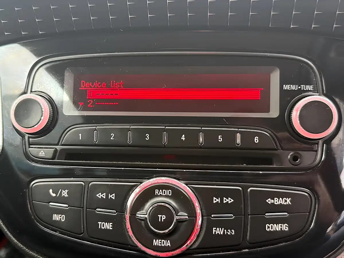 Used 2016 Vauxhall Adam Slam Red - Interior and Exterior details 16