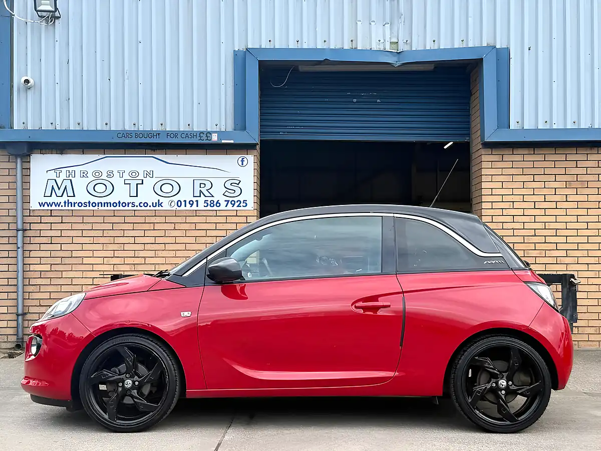 Used 2016 Vauxhall Adam Slam Red - Interior and Exterior details 5