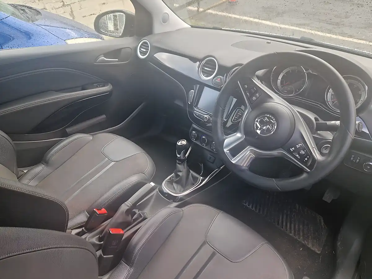 Used 2016 Vauxhall Adam Slam White - Interior and Exterior details 12