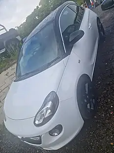 Used 2016 Vauxhall Adam Slam White - Interior and Exterior details 3