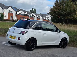 Used 2016 Vauxhall Adam Slam White - Interior and Exterior details 5