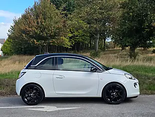 Used 2016 Vauxhall Adam Slam White - Interior and Exterior details 6