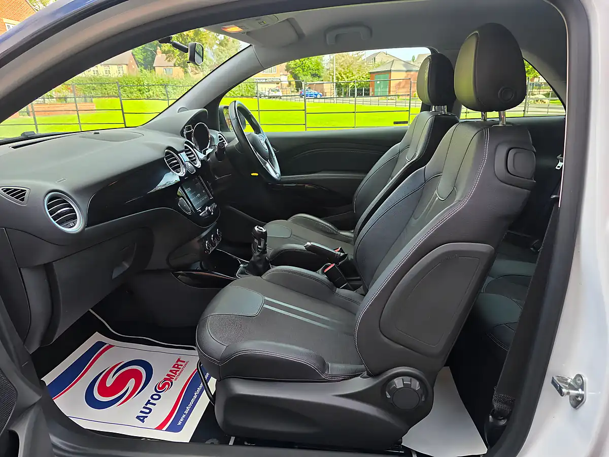 Used 2016 Vauxhall Adam Slam White - Interior and Exterior details 8