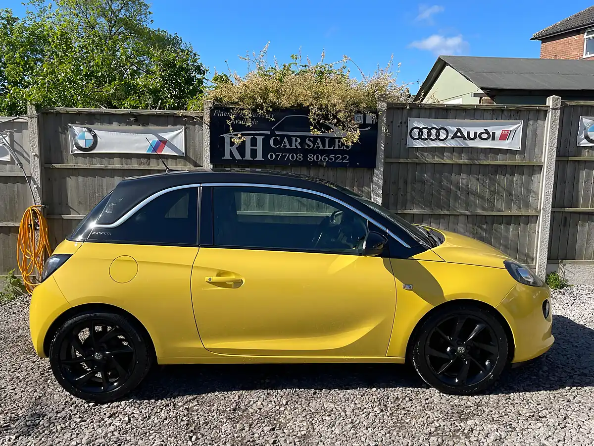 Used 2016 Vauxhall Adam Slam Yellow - Interior and Exterior details 13