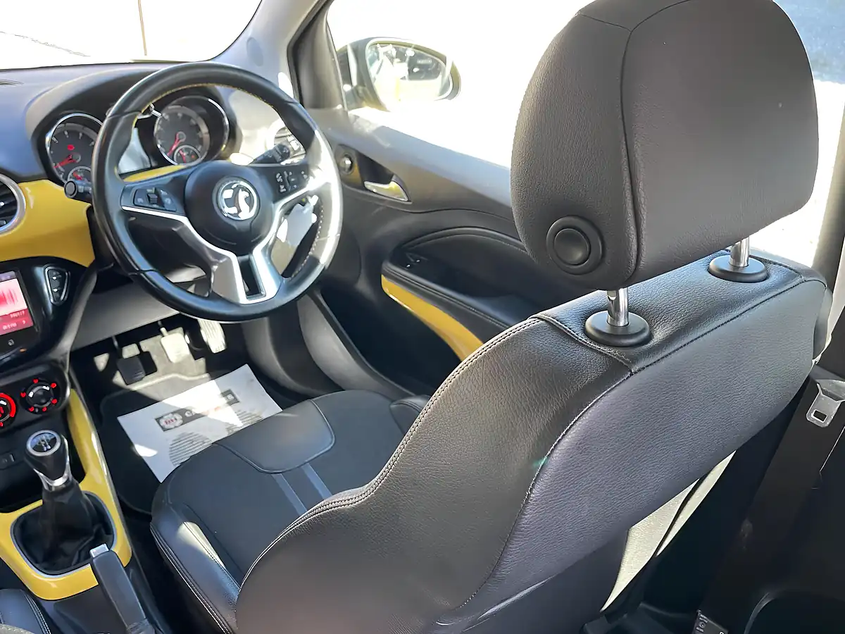 Used 2016 Vauxhall Adam Slam Yellow - Interior and Exterior details 5