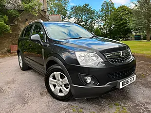 Used 2016 Vauxhall Antara Exclusiv Black - Interior and Exterior details 14