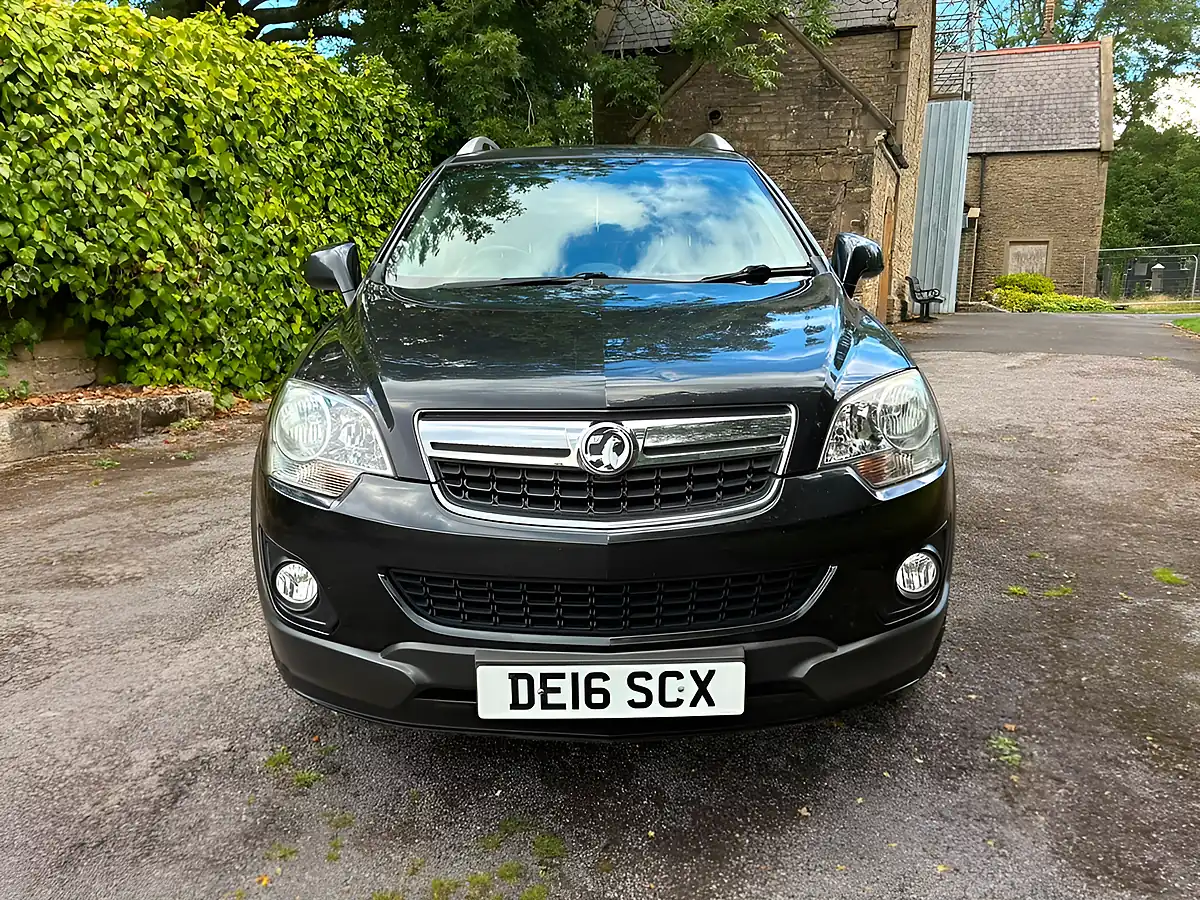 Used 2016 Vauxhall Antara Exclusiv Black - Interior and Exterior details 15
