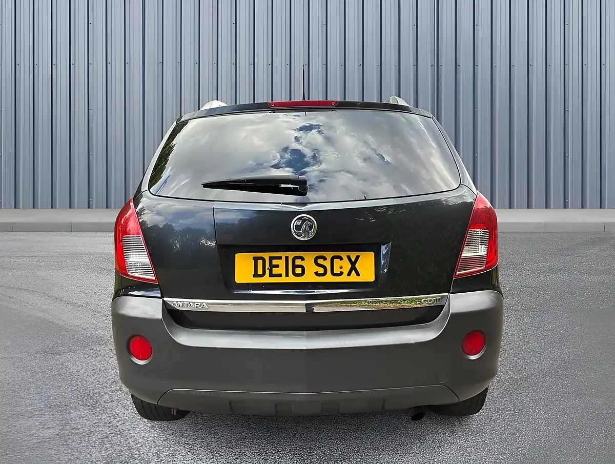 Used 2016 Vauxhall Antara Exclusiv Black - Interior and Exterior details 5