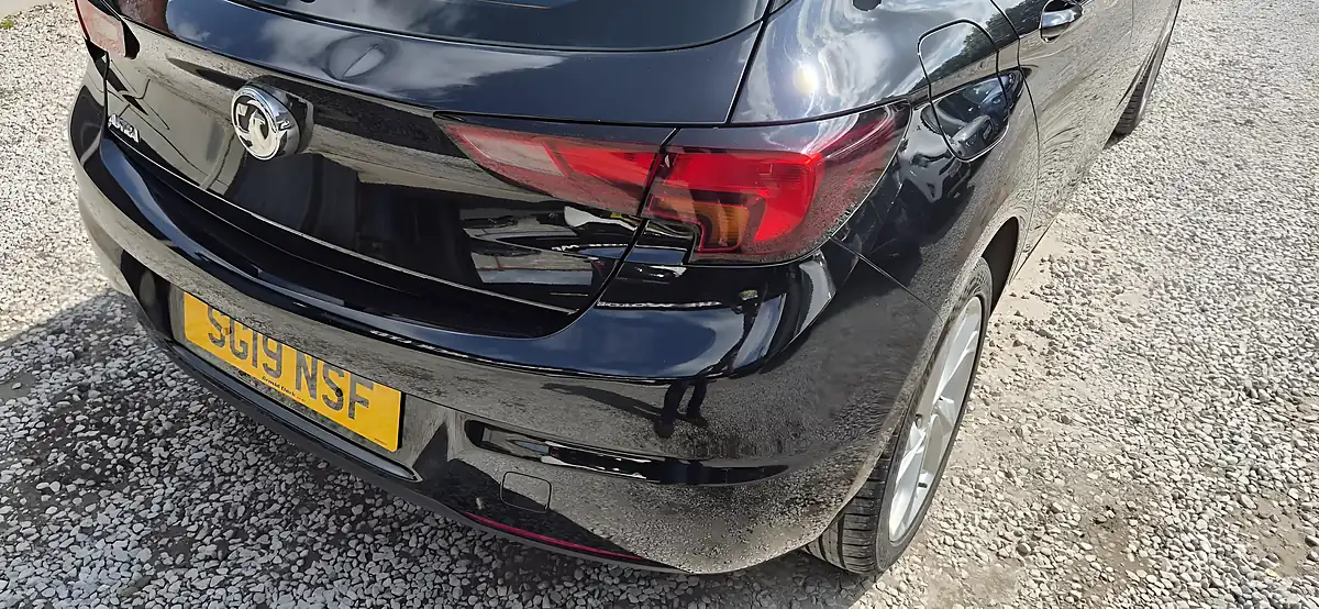 Used 2016 Vauxhall Astra Design Black - Interior and Exterior details 10