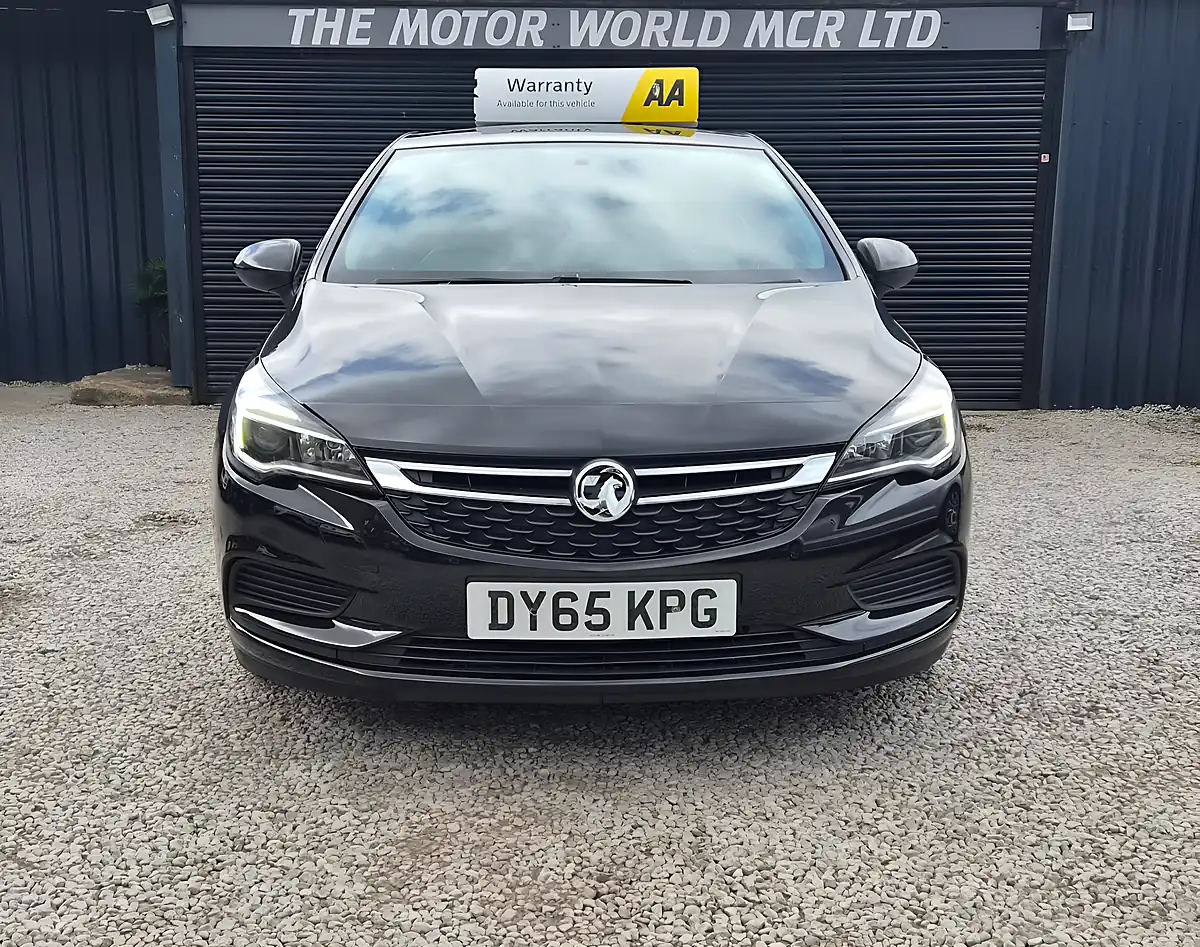 Used 2016 Vauxhall Astra Design Black - Interior and Exterior details 3