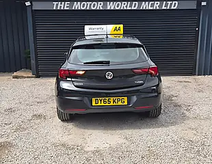 Used 2016 Vauxhall Astra Design Black - Interior and Exterior details 6