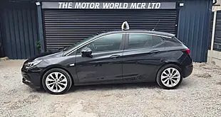 Used 2016 Vauxhall Astra Design Black - Interior and Exterior details 8