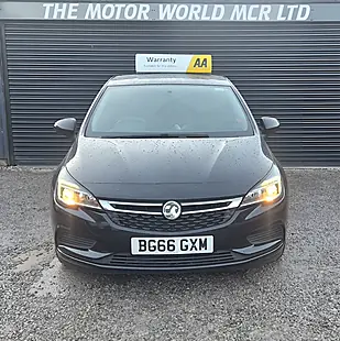 Used 2016 Vauxhall Astra Design Black - Interior and Exterior details 3