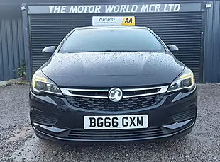 Used 2016 Vauxhall Astra Design Black - Interior and Exterior details 4