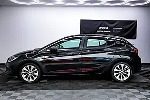 Used 2016 Vauxhall Astra Design Black - Interior and Exterior details 4
