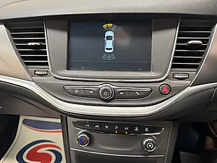 Used 2016 Vauxhall Astra Design Blue - Interior and Exterior details 14