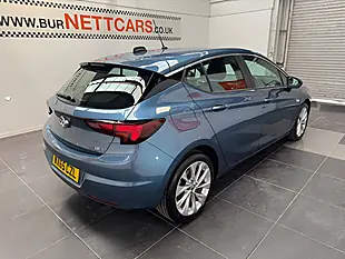 Used 2016 Vauxhall Astra Design Blue - Interior and Exterior details 5