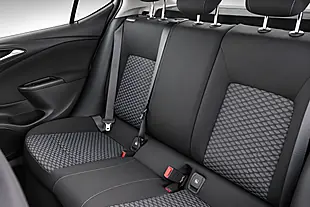 Used 2016 Vauxhall Astra Design Blue - Interior and Exterior details 17