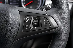 Used 2016 Vauxhall Astra Design Blue - Interior and Exterior details 20