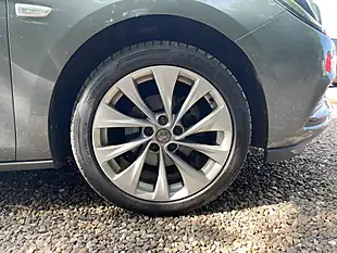 Used 2016 Vauxhall Astra Design Grey - Interior and Exterior details 18