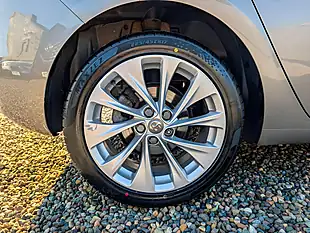 Used 2016 Vauxhall Astra Design Grey - Interior and Exterior details 17