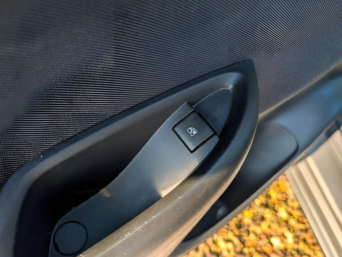 Used 2016 Vauxhall Astra Design Grey - Interior and Exterior details 20