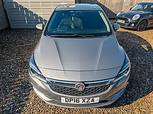 Used 2016 Vauxhall Astra Design Grey - Interior and Exterior details 7
