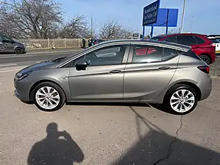 Used 2016 Vauxhall Astra Design Grey - Interior and Exterior details 2