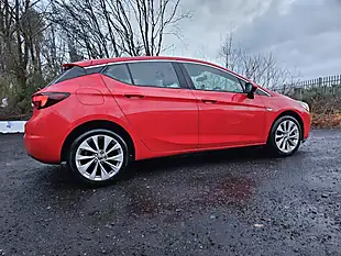 Used 2016 Vauxhall Astra Design Red - Interior and Exterior details 10
