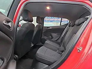 Used 2016 Vauxhall Astra Design Red - Interior and Exterior details 17