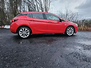 Used 2016 Vauxhall Astra Design Red - Interior and Exterior details 7