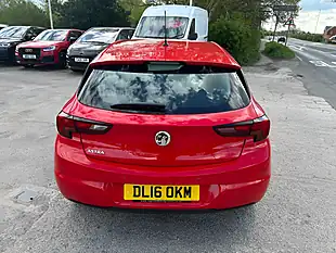Used 2016 Vauxhall Astra Design Red - Interior and Exterior details 11
